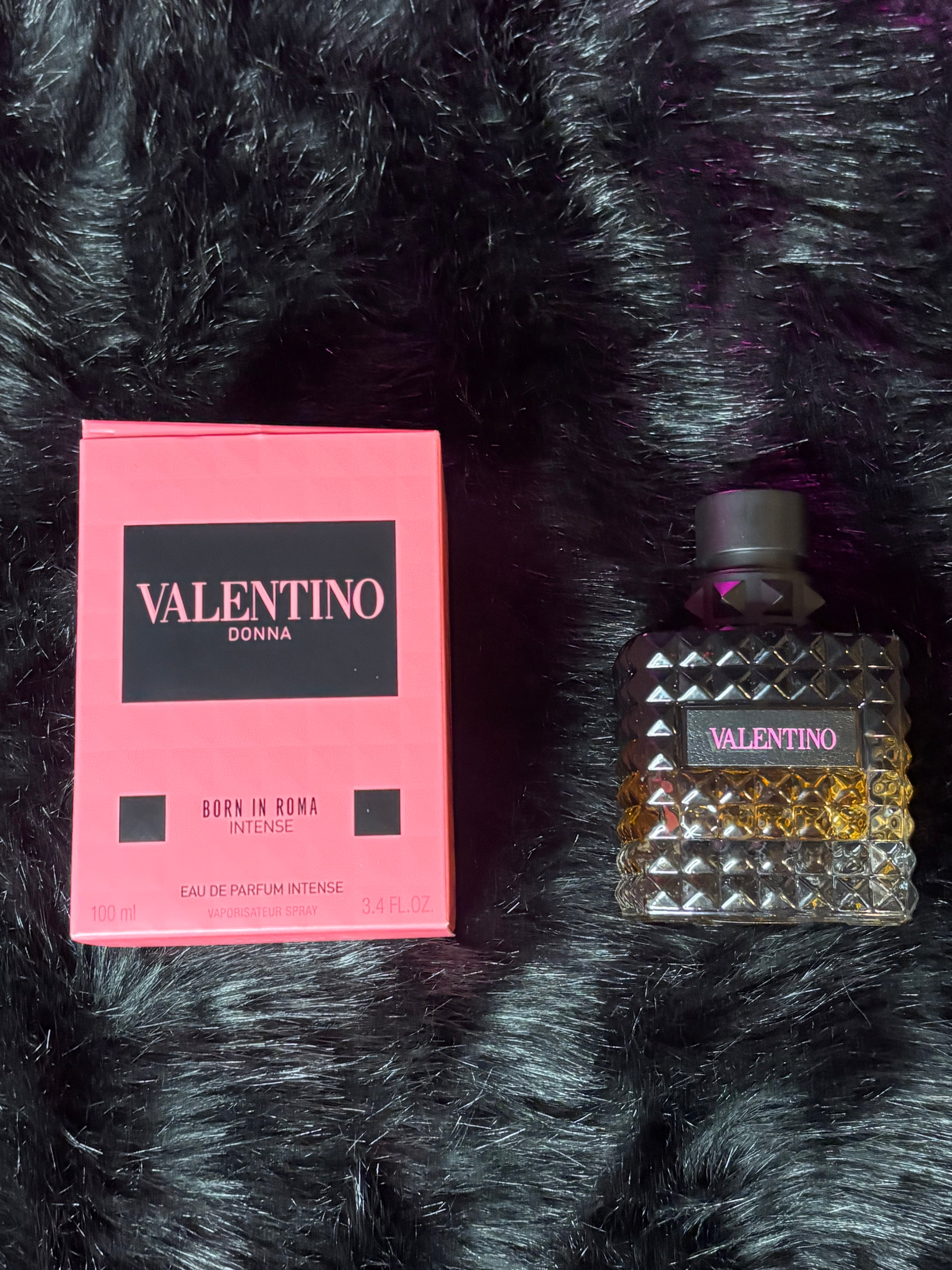 Valentino Donna Born in Roma Intense ✨