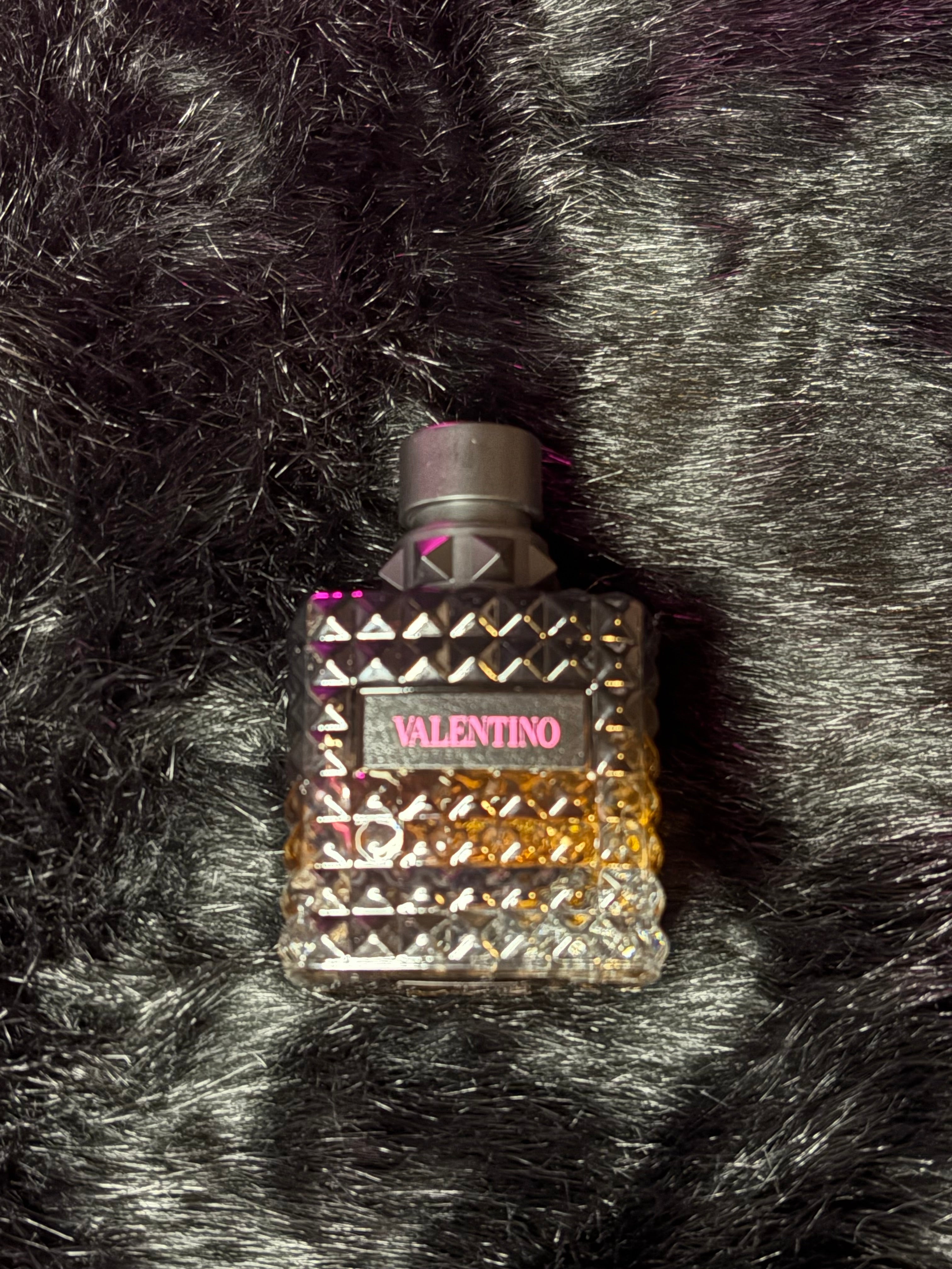 Valentino Donna Born in Roma Intense ✨