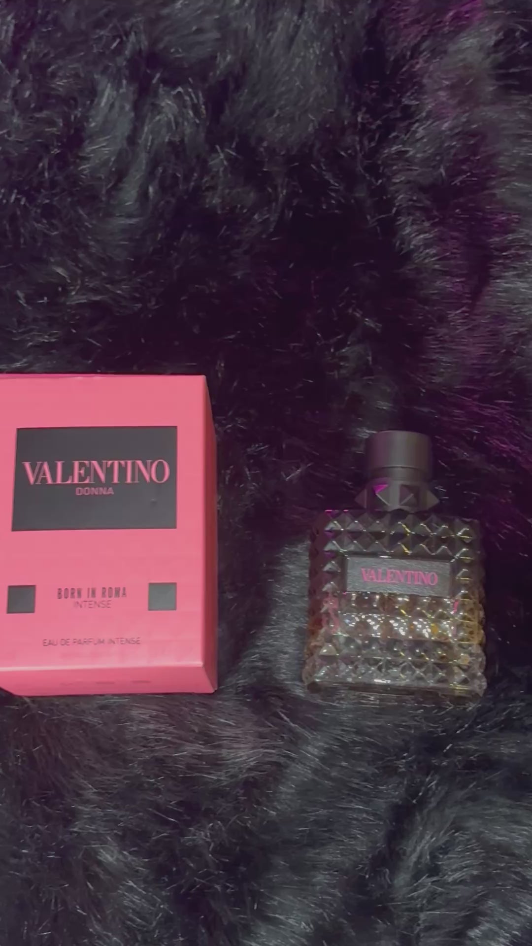 Valentino Donna Born in Roma Intense ✨
